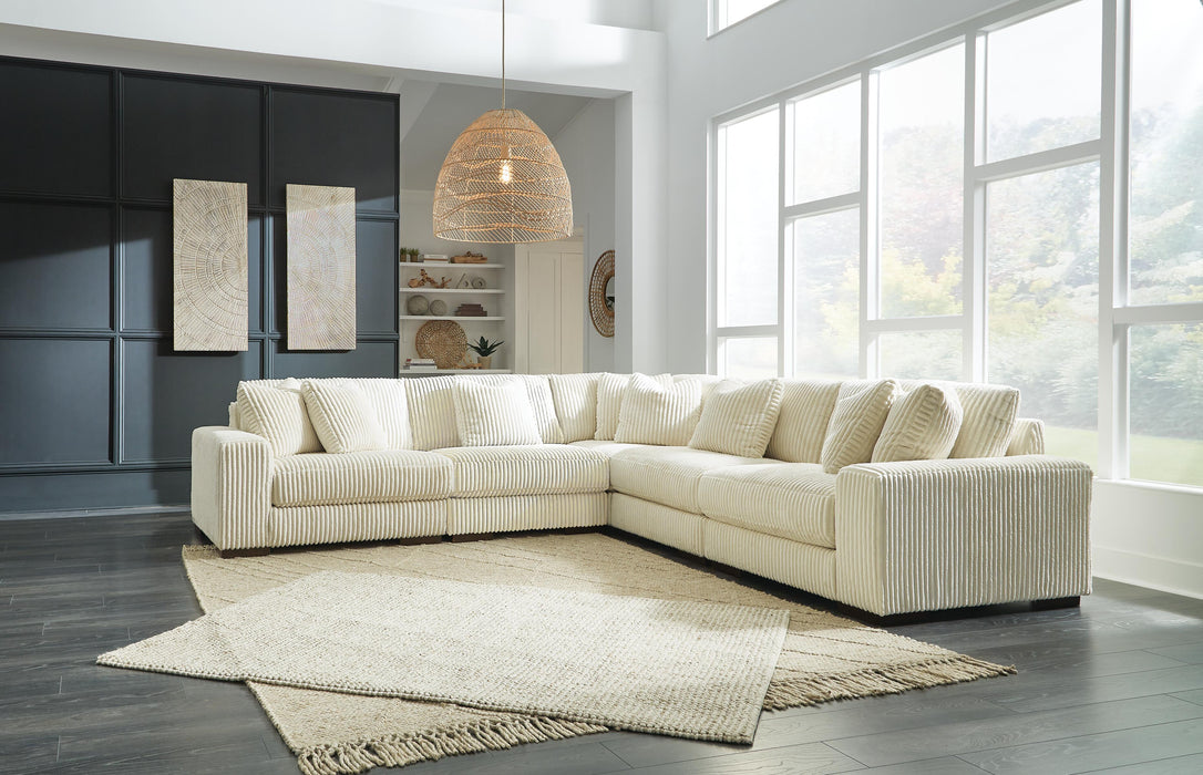 Lindyn Sectional - Pierce Furniture Gallery