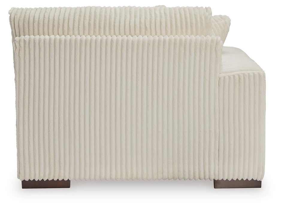 Lindyn Sectional - Pierce Furniture Gallery