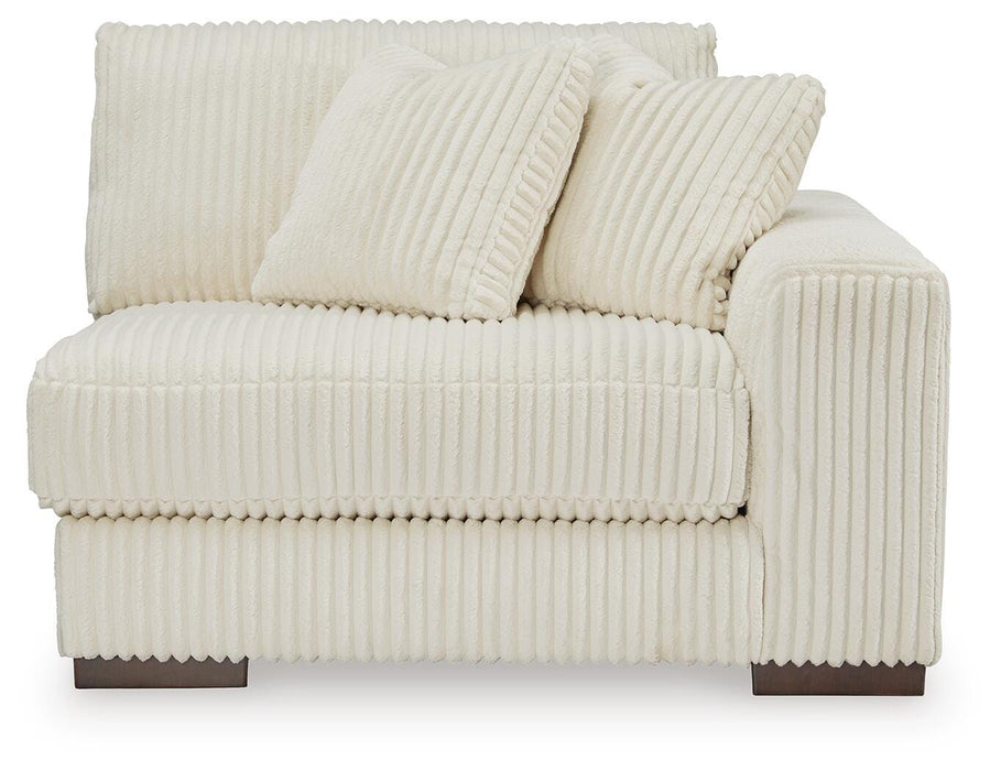 Lindyn Sectional - Pierce Furniture Gallery