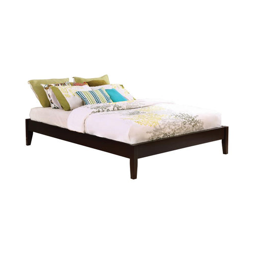 Hounslow California King, E.King, & Queen Universal Platform Bed Cappuccino - Pierce Furniture Gallery