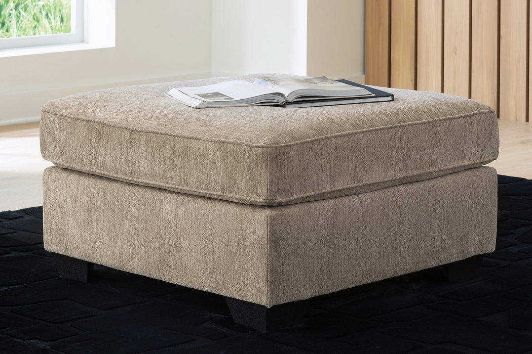 Olten Oversized Accent Ottoman - Pierce Furniture Gallery