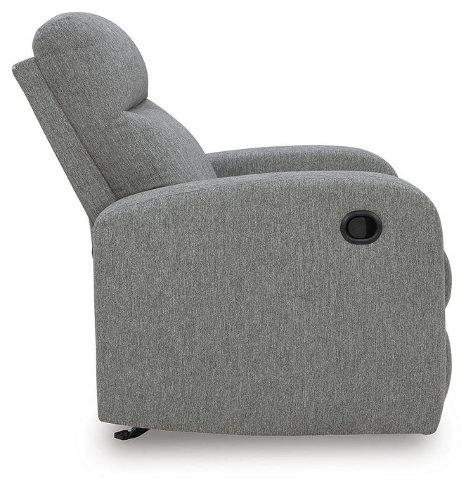 Gauntlet Recliner - Pierce Furniture Gallery