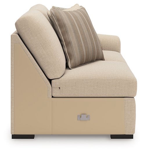 LadyMae Sectional with Chaise - Pierce Furniture Gallery