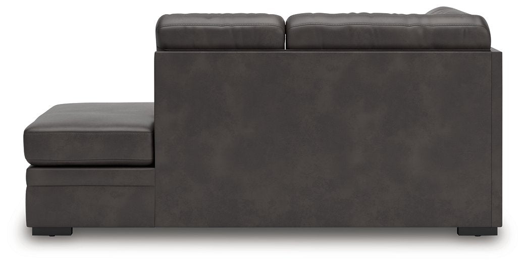 Lofton-Pike Sectional with Chaise