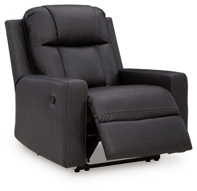 Mackmenville Recliner - Pierce Furniture Gallery