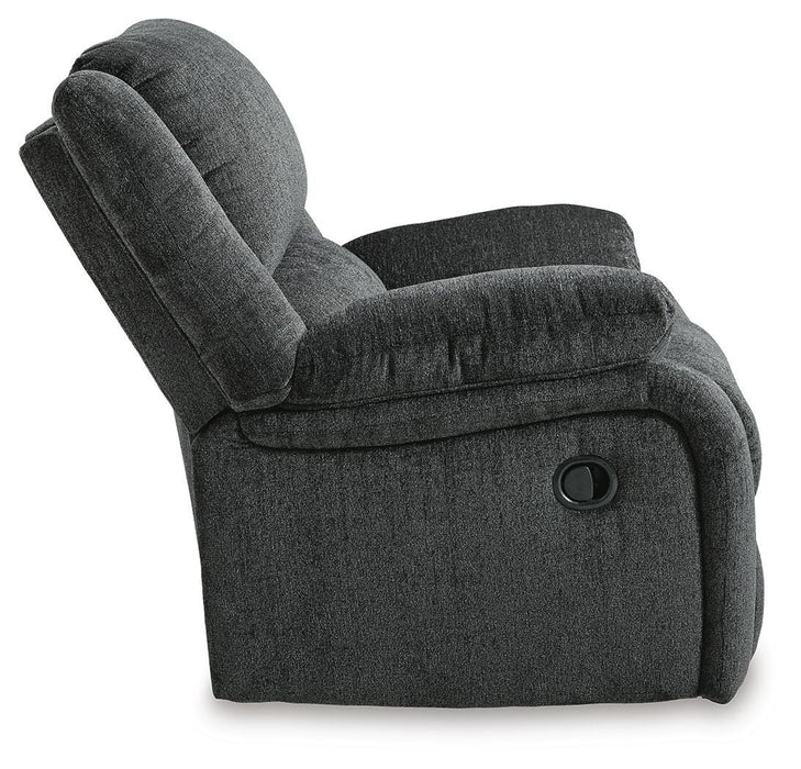 Draycoll Recliner - Pierce Furniture Gallery