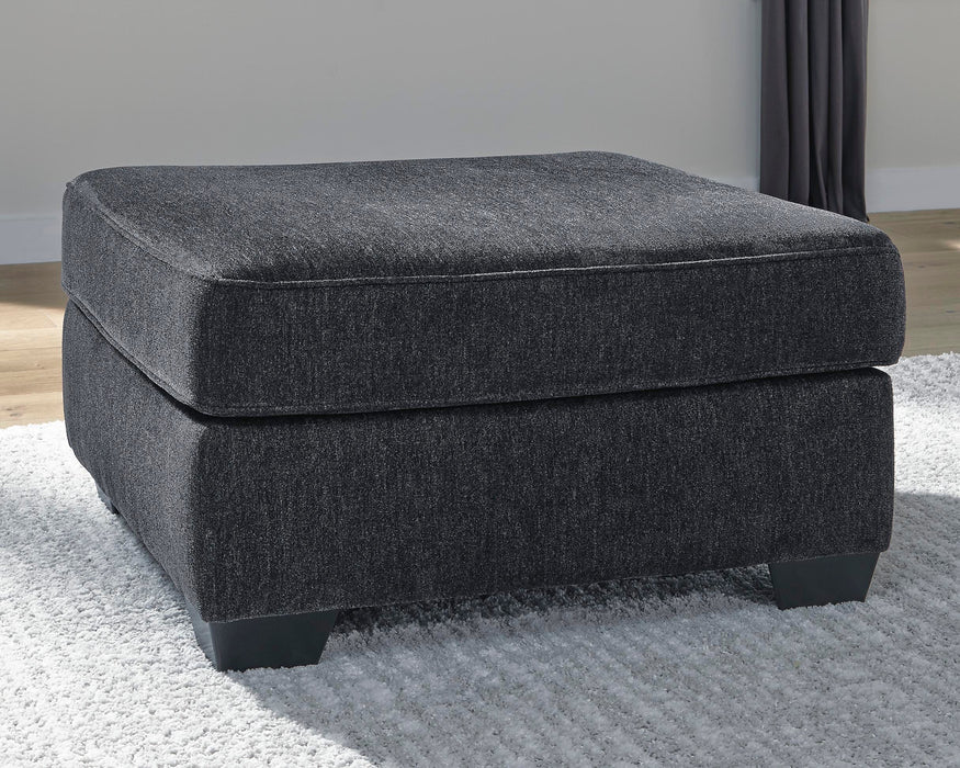 Altari Oversized Accent Ottoman - Pierce Furniture Gallery