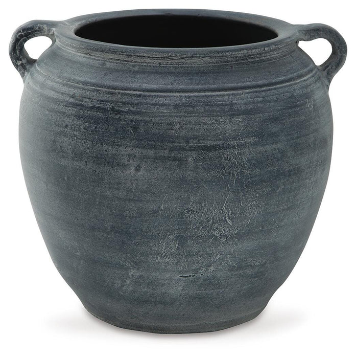 Meadie Vase - Pierce Furniture Gallery
