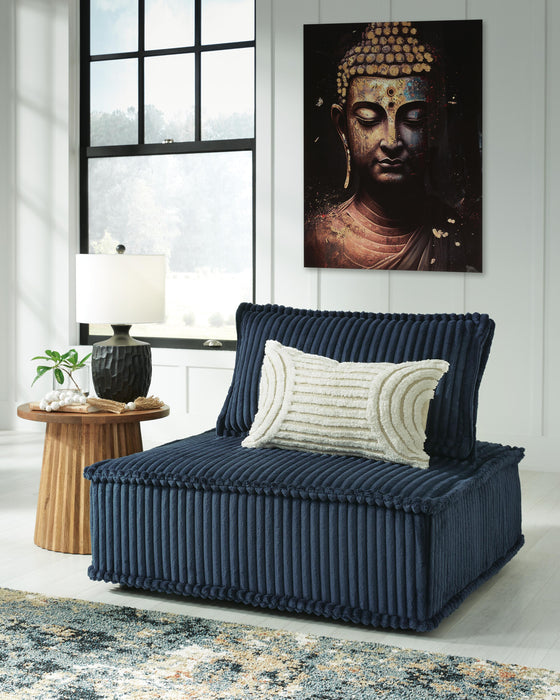 Bales Accent Chair - Pierce Furniture Gallery