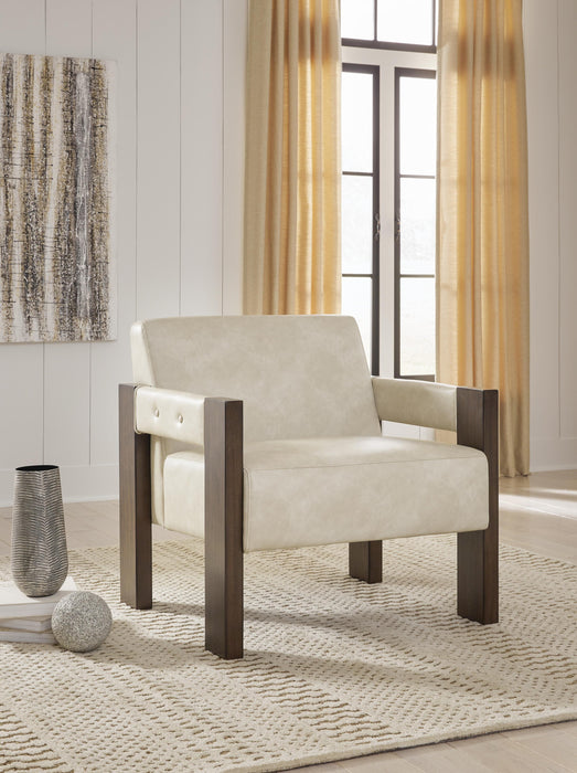Adlanlock Accent Chair - Pierce Furniture Gallery