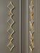 Harriswood Accent Mirror Set (Set of 2) - Pierce Furniture Gallery