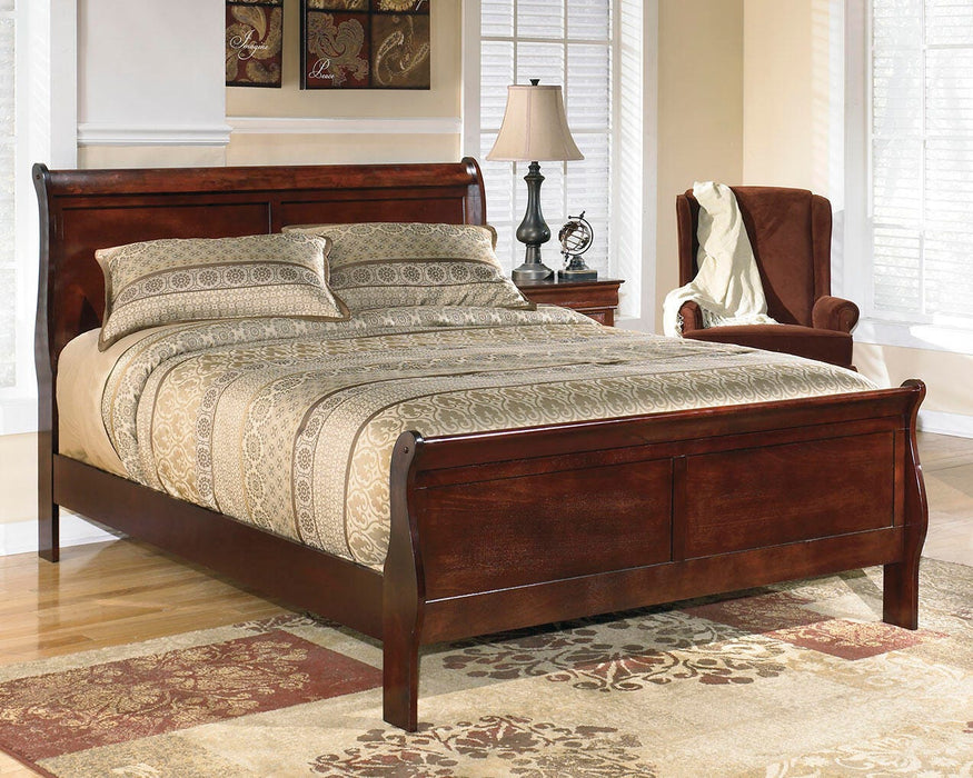 Alisdair Bed - Pierce Furniture Gallery