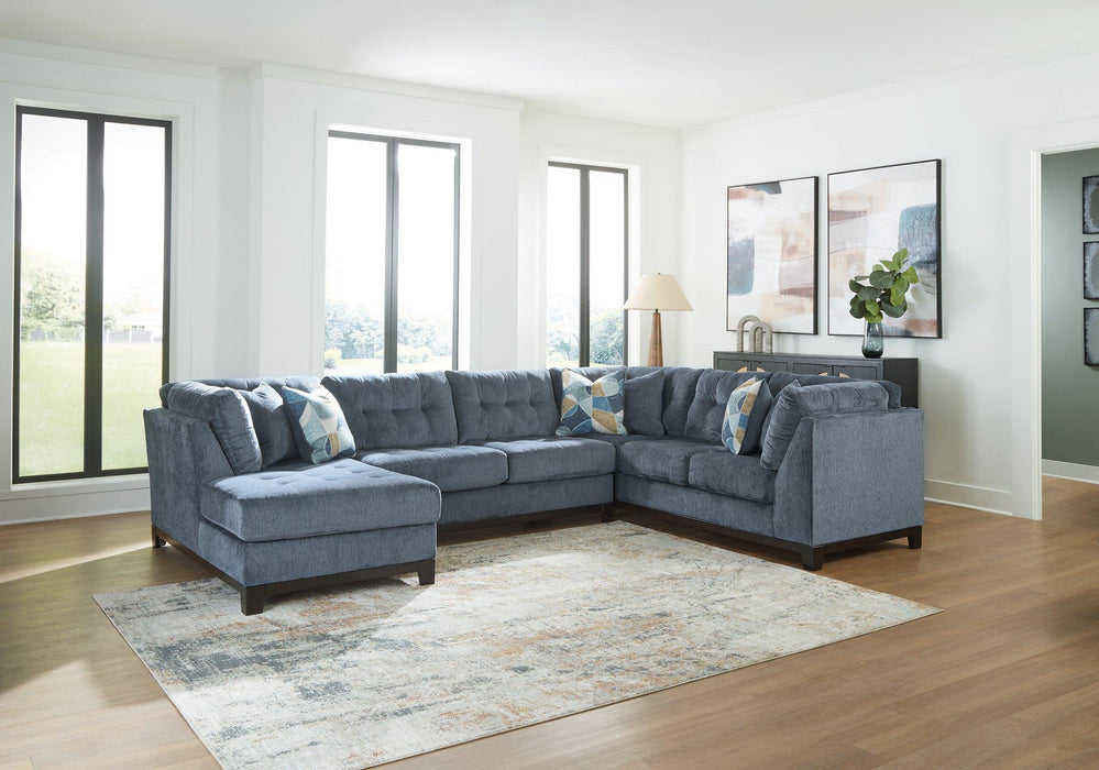 Maxon Place Sectional with Chaise - Pierce Furniture Gallery