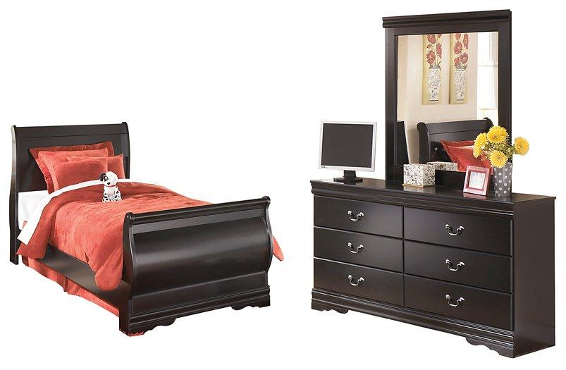Huey Vineyard Bedroom Set - Pierce Furniture Gallery