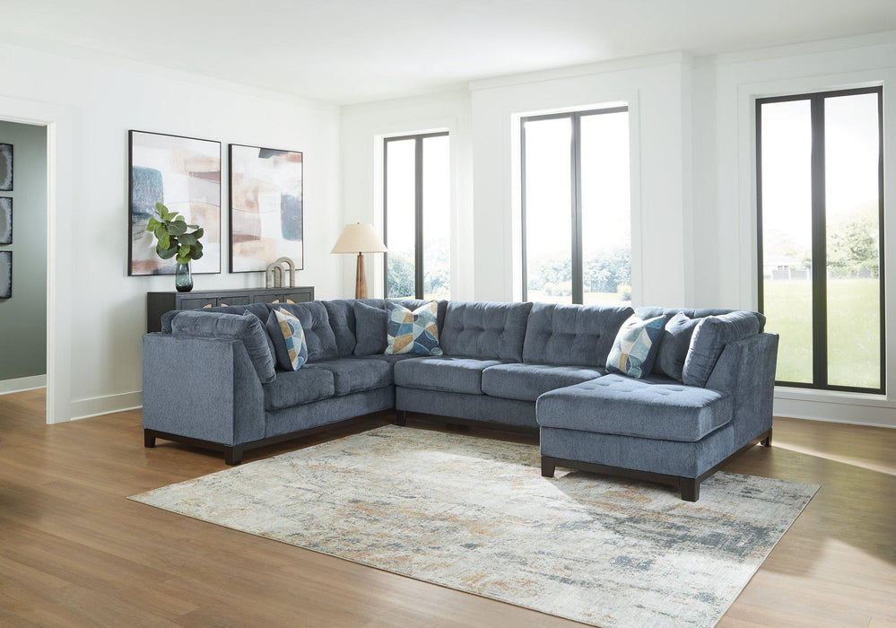 Maxon Place Sectional with Chaise - Pierce Furniture Gallery