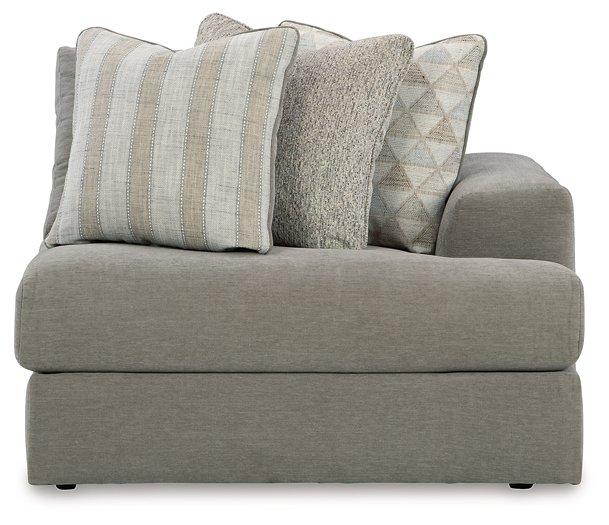 Avaliyah Sectional Loveseat