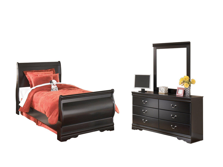Huey Vineyard Bedroom Set - Pierce Furniture Gallery