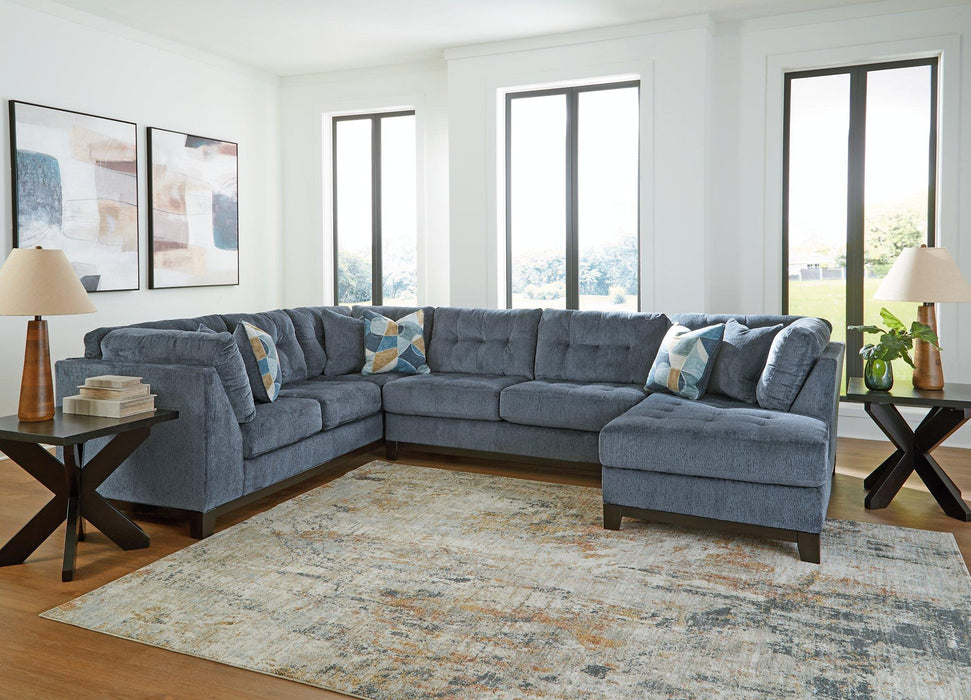 Maxon Place Sectional with Chaise - Pierce Furniture Gallery