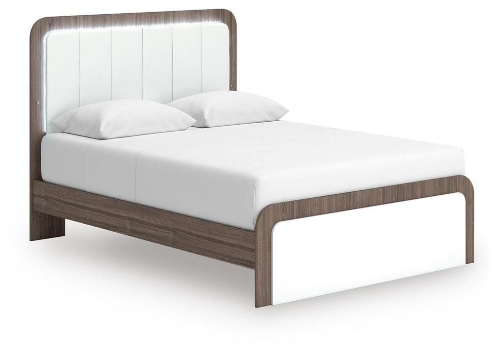 Kendanport Upholstered Bed - Pierce Furniture Gallery