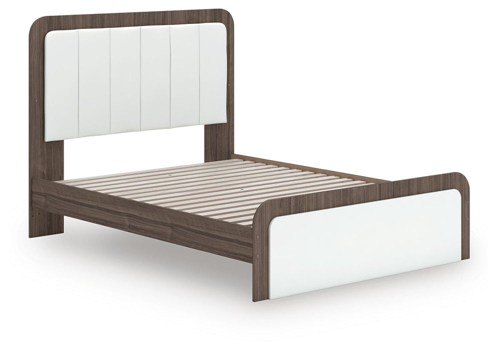 Kendanport Upholstered Bed - Pierce Furniture Gallery