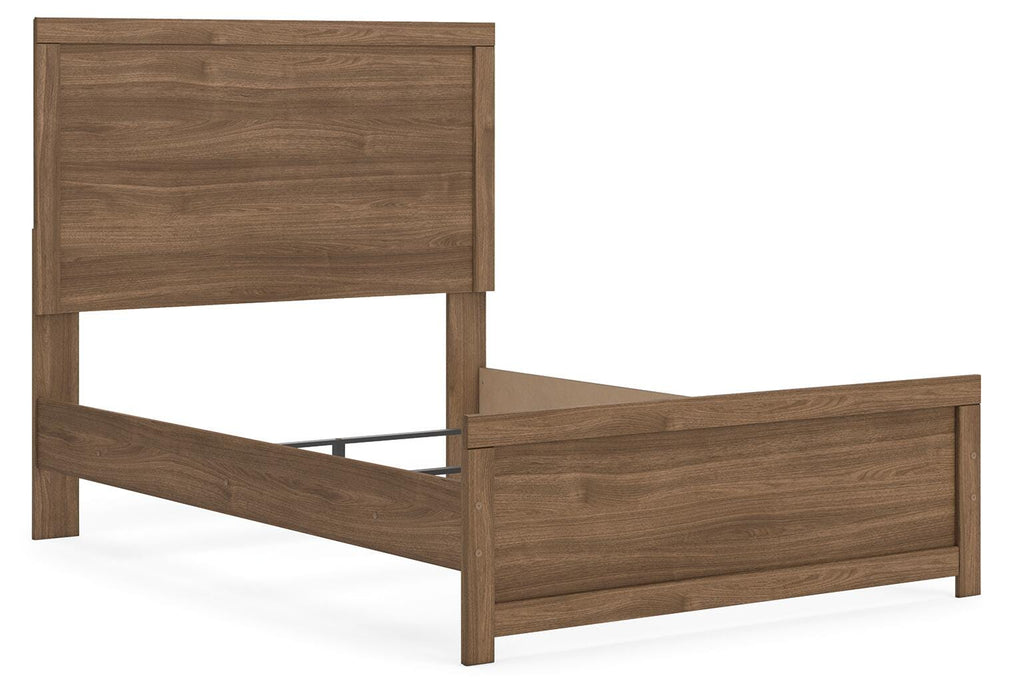 Broachmyn Bed - Pierce Furniture Gallery