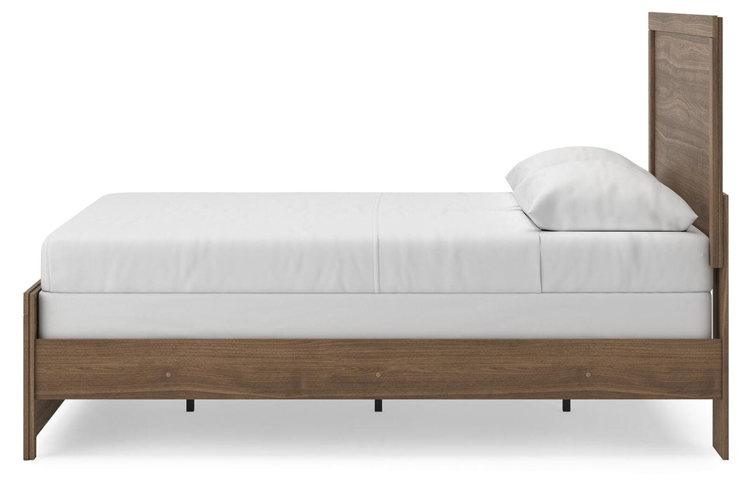 Broachmyn Bed - Pierce Furniture Gallery