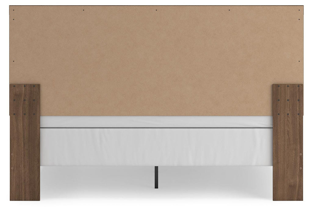 Broachmyn Bed - Pierce Furniture Gallery