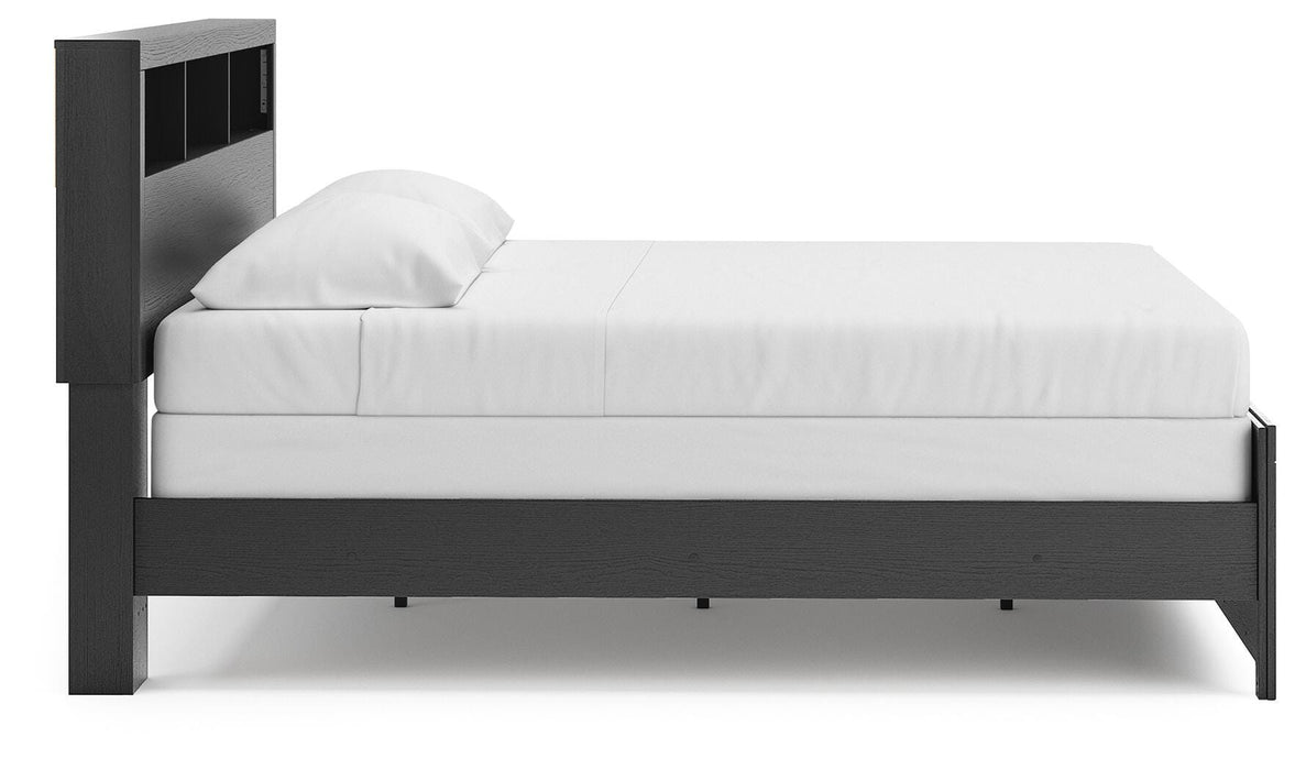 Broachmyn Bed - Pierce Furniture Gallery