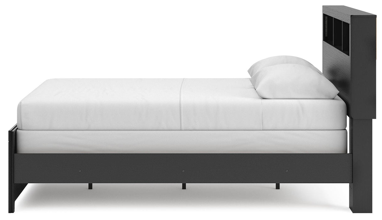 Broachmyn Bed - Pierce Furniture Gallery