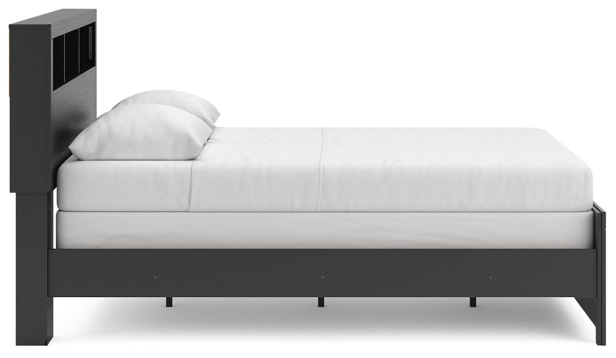 Broachmyn Bed - Pierce Furniture Gallery