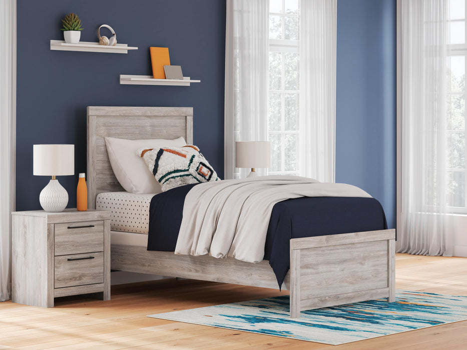Broachmyn Bed - Pierce Furniture Gallery