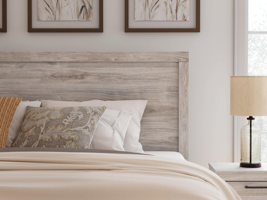 Broachmyn Bed - Pierce Furniture Gallery