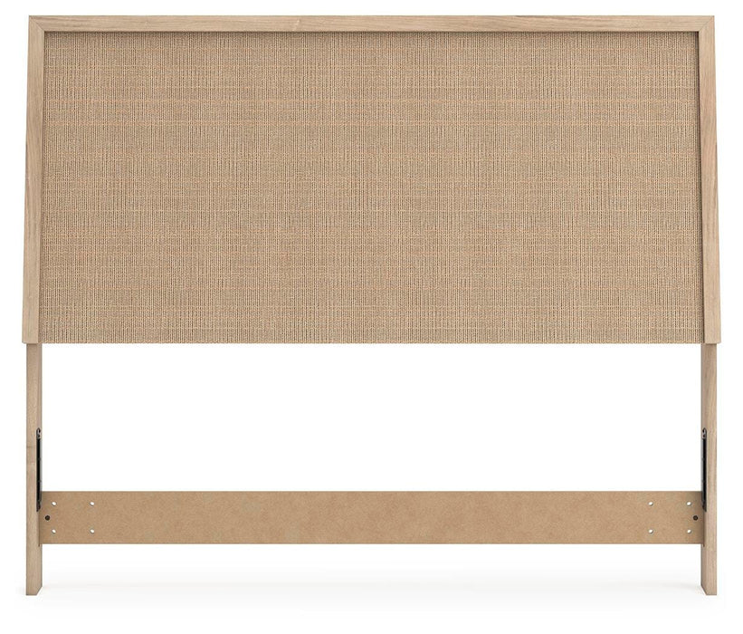 Cielden Bed - Pierce Furniture Gallery