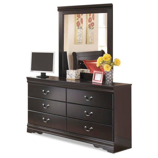 Huey Vineyard Dresser and Mirror - Pierce Furniture Gallery