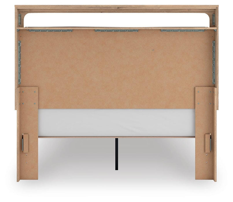 Kinlanni Upholstered Bed - Pierce Furniture Gallery
