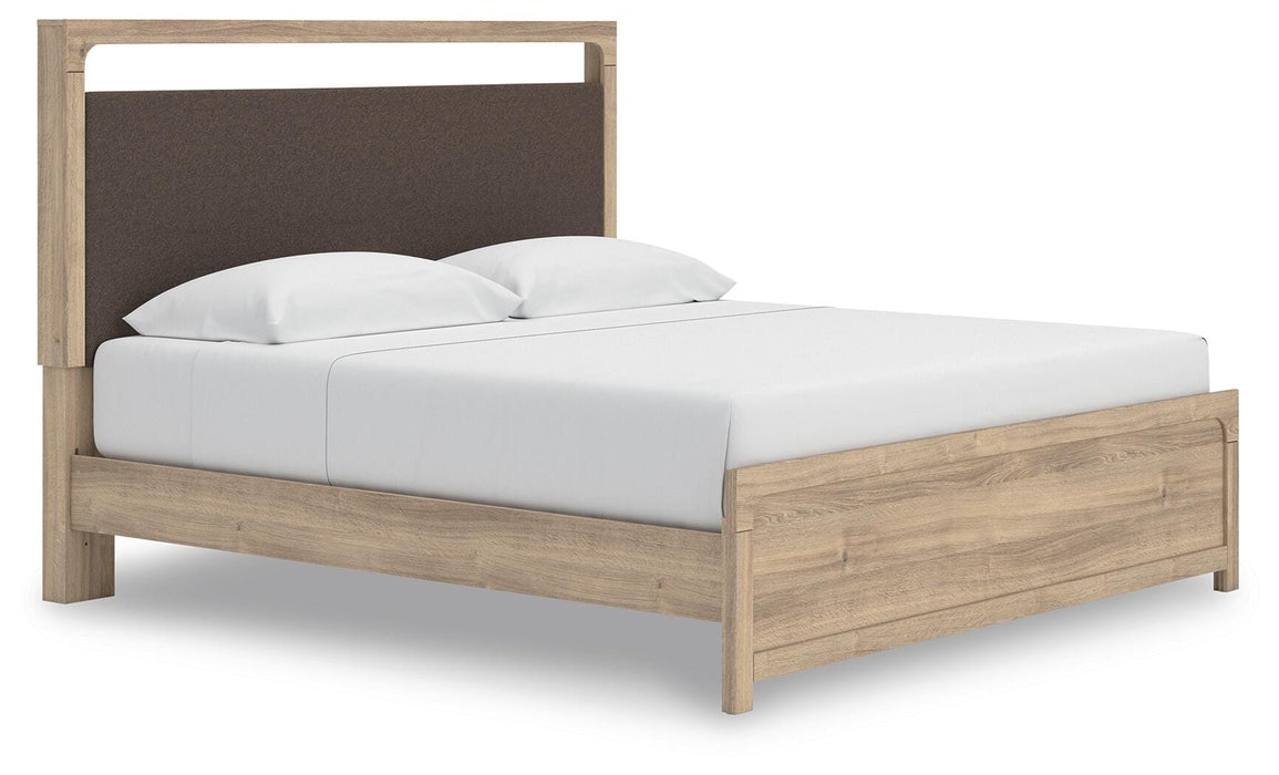 Kinlanni Upholstered Bed - Pierce Furniture Gallery