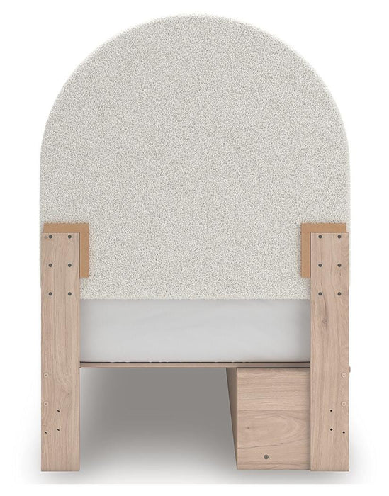 Arloster Upholstered Bed - Pierce Furniture Gallery
