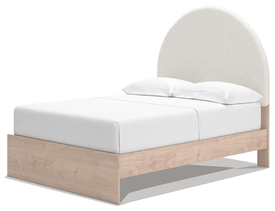 Arloster Upholstered Bed - Pierce Furniture Gallery