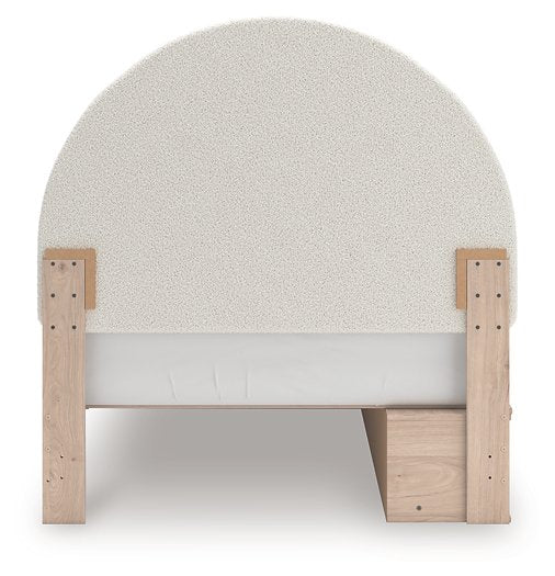 Arloster Upholstered Bed