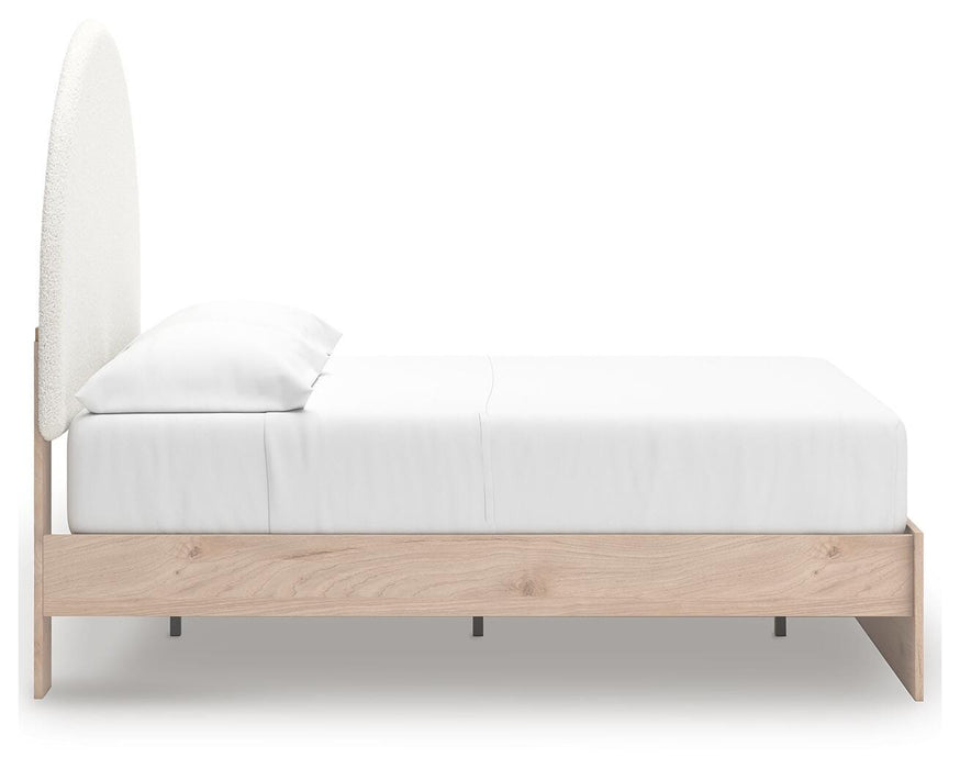 Arloster Upholstered Bed - Pierce Furniture Gallery
