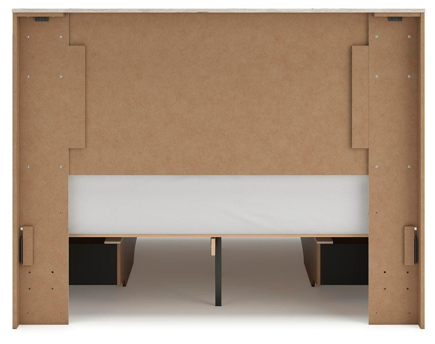Lawroy Bed - Pierce Furniture Gallery
