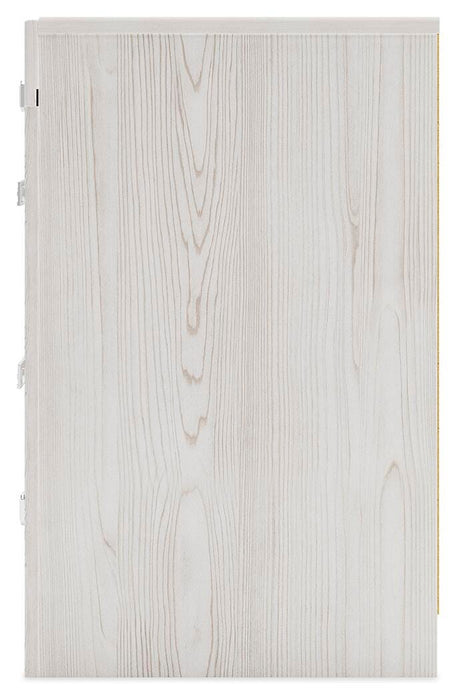 Altyra Nightstand - Pierce Furniture Gallery