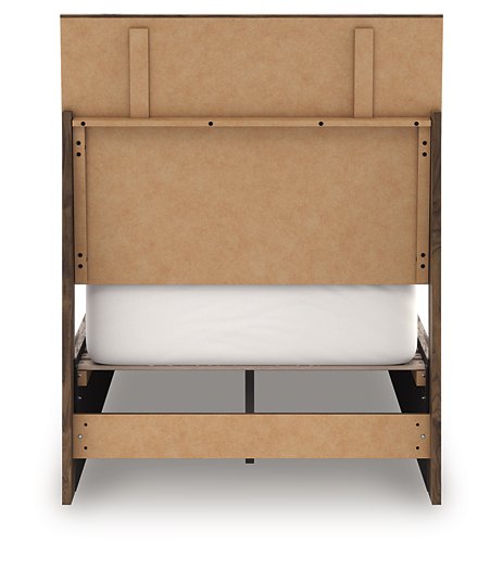 Chirason Bed - Pierce Furniture Gallery