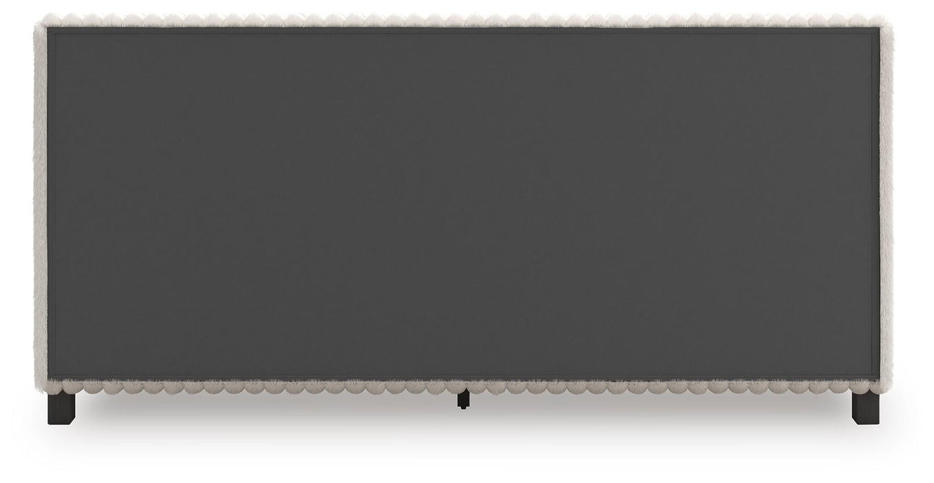Zuraleus Bed - Pierce Furniture Gallery