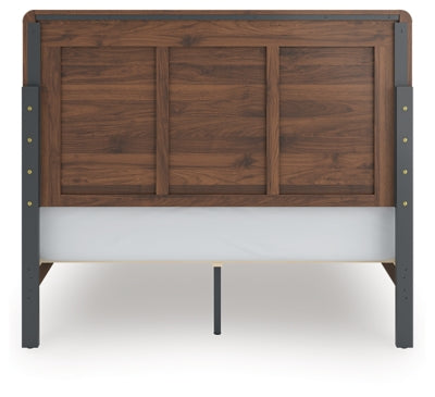 Fortlorn Bed - Pierce Furniture Gallery