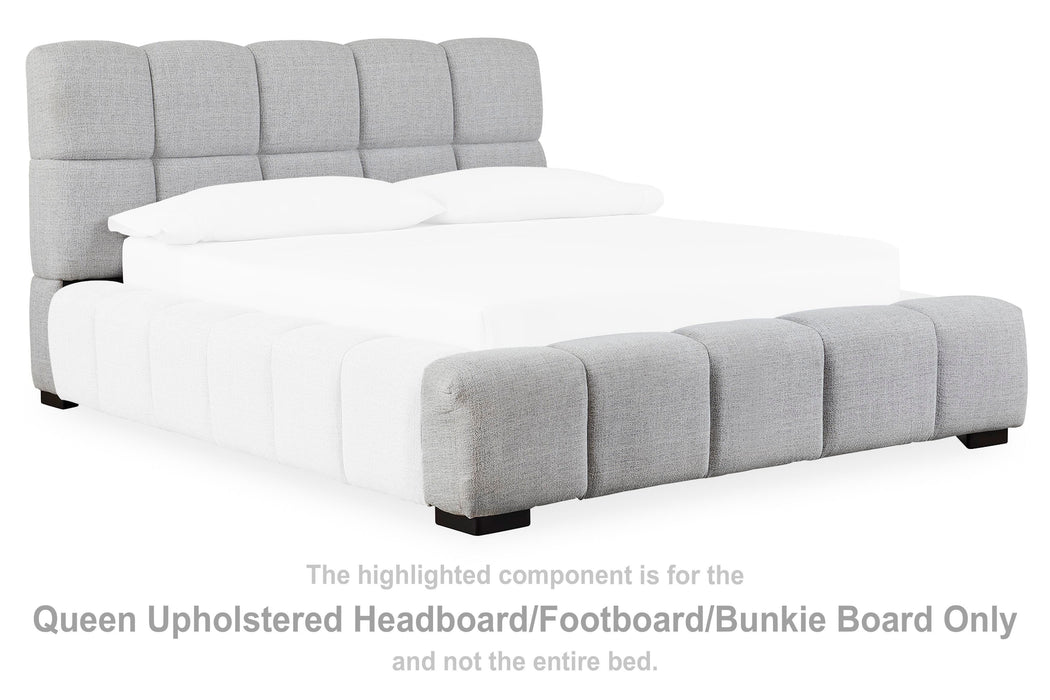Grendusk Upholstered Bed - Pierce Furniture Gallery