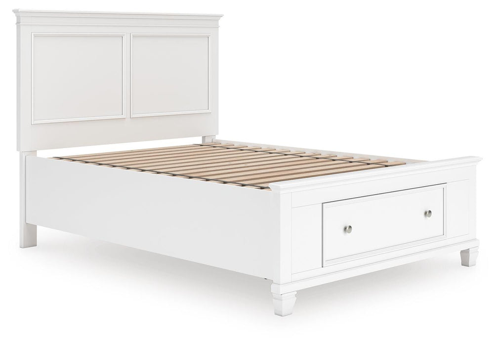 Fortman Panel Storage Bed - Pierce Furniture Gallery