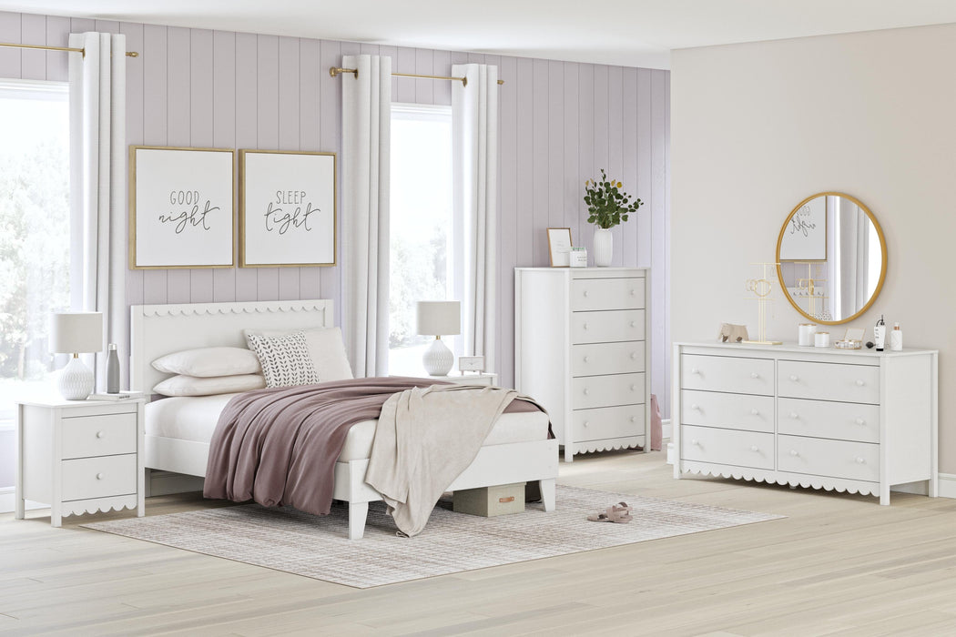 Hallityn Nightstand - Pierce Furniture Gallery