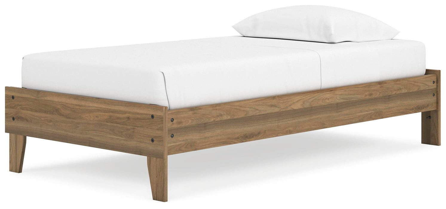 Deanlow Bed - Pierce Furniture Gallery