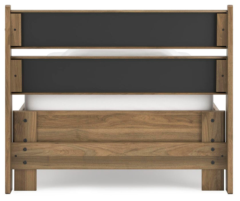 Deanlow Bed - Pierce Furniture Gallery